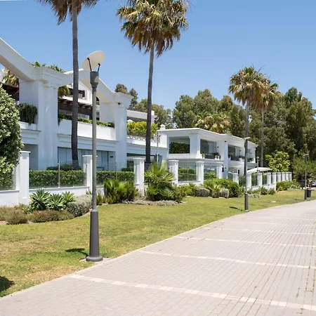 Frontline Ground Floor With Private Garden, Doncella Beach.